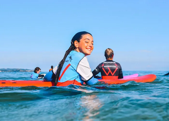 Escuela De Surf Waves Sound - Compartido Guest house