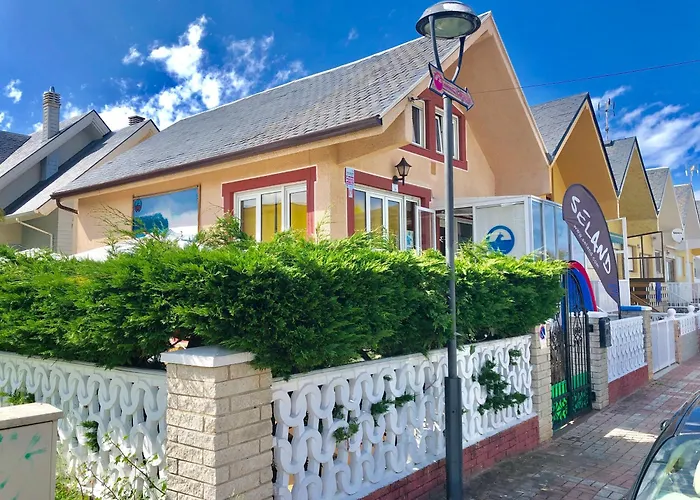 Escuela De Surf Waves Sound - Compartido Guest house