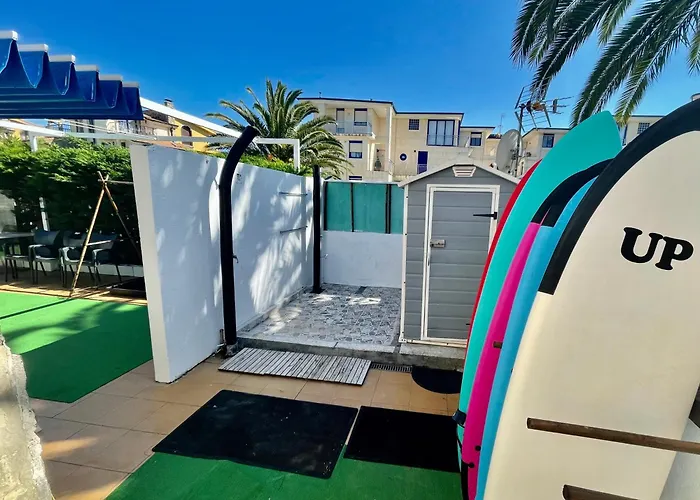 Escuela De Surf Waves Sound - Compartido Guest house *