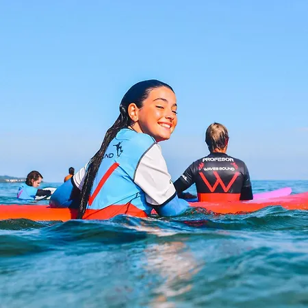 Escuela De Surf Waves Sound - Compartido Affittacamere