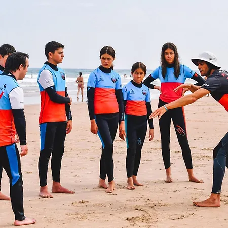 Affittacamere Escuela De Surf Waves Sound - Compartido