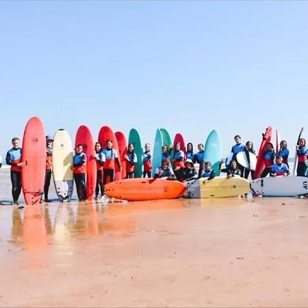 Affittacamere Escuela De Surf Waves Sound - Compartido Santoña