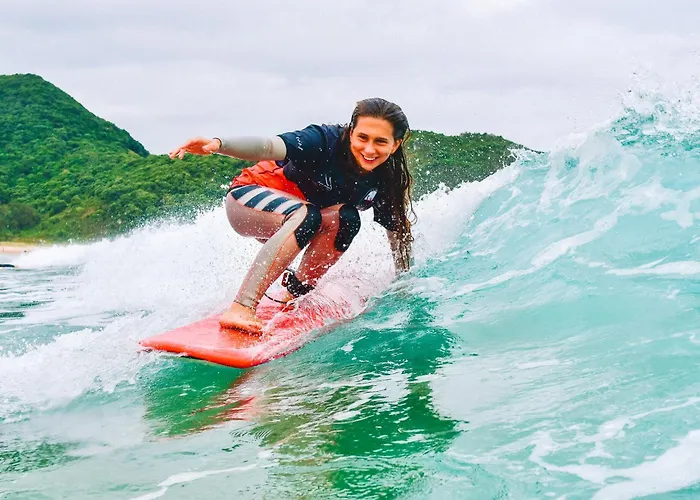 Escuela De Surf Waves Sound - Compartido Santoña